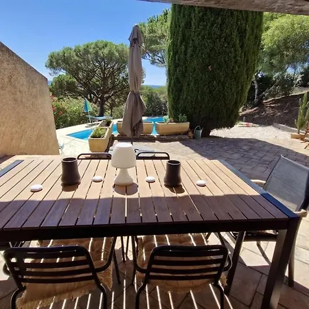 In Maxime With Swimming Pool Sainte-Maxime