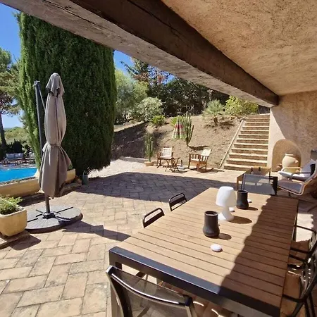 In Maxime With Swimming Pool Villa