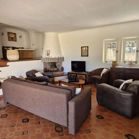 In Maxime With Swimming Pool *